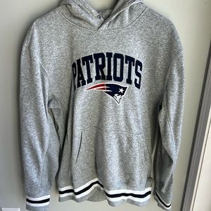 NFL Team Apparel Patriots Sweatshirt. Size Medium.